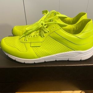 Men GUCCI neon yellow shoes